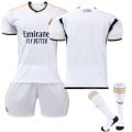 Miniatyrbild 2 av 3: 23-24 Real Madrid Hemma Barnfotbollsdräkt nr 10 Mbappé G 18
