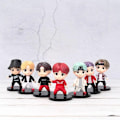 Miniatyrbild 4 av 7: 7 st/ set Bangtan Pojkar Grupper Rm Jin Suga Jhope Jimin V Jungkook Docka Modell Leksak Action Figur Star Idol Söt Army Present för barn 7pcs set C