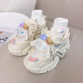 Miniatyrbild 5 av 7: Anime Kawaii Sanrios My Melody Cinnamoroll Kuromi Barn Sneakers Tecknad Söt Luminous Daddy Skor Tjej Sammet Löparskor Present Kuromi 5 28-17.2cm