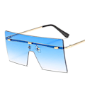 Pikkukuva 3 / 4: Kehyksettömät aurinkolasit - kappale Neliönmuotoiset Lar-aurinkolasit Muodikkaat aurinkolasit C6 gold frame