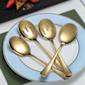 Miniatyrbillede 3 af 4: Guld Skeer 4 Stykker, Serveringsske, Inkluderer 2 Serveringsskeer og 2 Hulskeer, Serveringsredskaber i Rustfrit Stål Gold