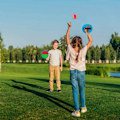 Pikkukuva 4 / 5: Heitto- ja pyydystyspallosetti kahdella mailalla ja tennispallolla, hauska ulkoilulelupeli koko perheelle (1 setti)