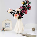 Miniatyrbild 4 av 4: Vas för Blommor - Rustik Vit Geometrisk Dekorativ Bordsvas Plast Stora Flaskor