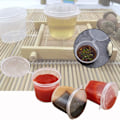 Miniatyrbild 4 av 4: 100 Stycken Transparenta Mini Plastmuggar, Mini Plastmuggar med Lock, Förvaringsbehållare för Förvaring av Snacks, Ingredienser (Vit Transparent)