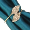 Miniatyrbillede 2 af 4: 12 stk. Guldfarvede metal servietringe med imiterede diamanter til bryllup