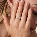 Pikkukuva 4 / 6: (Nro 7) X-sormus imitaatio timantti naisten ristisormus suljettu käsi korut kirjain X kaksoisrivi timantti risti ontto zirkoni sormus
