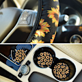 Pikkukuva 8 / 9: (Auringonkukka) Boheemi Ohjauspyörän Päällinen Unelma-auto Set: Sisältää ohjauspyörän päällisen, söpön avaimenperän, 2 auton mukitelinettä, tuo söpöä ja