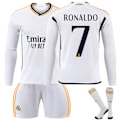 Miniatyrbild 1 av 2: Real Madrid Hemmafotbollströja Långärmad Set Barn Fotbollsutrustning 23-24 No.7 Vini 24
