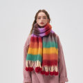 Miniatyrbild 6 av 6: Randig sjalpälsbollscarf B