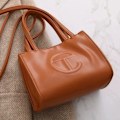 Miniatyrbild 1 av 5: Telfar One Shoulder Messenger Bags för kvinnor Handväska Camel Mini