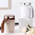 Miniatyrbild 2 av 2: Automatisk självomrörande magnetmugg Rostfritt stål Temperaturskillnad Kaffeblandare Blender Smart Mixer Thermal kopp White