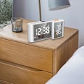 Miniatyrbild 4 av 5: Väckarklockradio, digital väckarklocka för sovrum med USB-port, stor LED-display med ljusstyrka, FM-radio vid sängen med insomningstimer Style 2