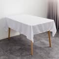 Blank bordsduk i enfärgad, glänsande design (Vit 228*335 cm), Var