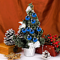 Miniatyrbillede 4 af 5: Julekuglepynt, BLÅ 24 stk, til julefestkrans blue