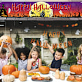Pikkukuva 5 / 5: Aavemainen kummitustalo Halloween-tausta - Kauhuyö