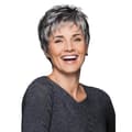 Gradient grå sidbena kort hårperuk för kvinnor