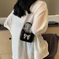 Miniatyrbild 8 av 11: Dam Bow Tie Handväska Enkel Casual Underarmsväska Crossbody Gray One size