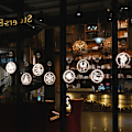Pikkukuva 5 / 7: Jouluikkunavalaisin koristeet, 2,6 m LED jouluikkunan riippuva valaistuskoristeet paristoilla ulko- ja sisäikkunoille joulukuuseen 1PC Merry Christmas