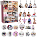 Miniatyrbillede 1 af 5: Julegavekalender med Taylor Swift The Eras Tour Vedhæng og Nøgleringe - 24 Dages Nedtælling til Julen, Julegavekalender 2024