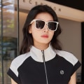 Miniatyrbillede 2 af 4: Retro Oversized Firkantede Solbriller til Kvinder Trendy Klassisk Stil Solbriller UV400 Beskyttelse Black