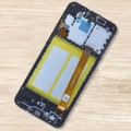 Miniatyrbild 4 av 4: LCD-skärm - Samsung - Galaxy A20e - 5,8 tum - Original - Svart Touchglas Svart