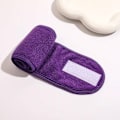 Pikkukuva 1 / 3: Tumman violetinvärinen kosteudenimukykyinen mikrokuitubandeau hiuksille Lila