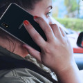 Miniatyrbild 3 av 4: Samsung Galaxy A10e utbyteshörlur för intern högtalare