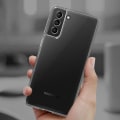 Pikkukuva 3 / 4: Samsung Galaxy S21 Plus pehmeä kotelo ja 9H Hardness karkaistu lasikalvo musta