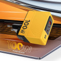 Miniatyrbillede 3 af 6: Gul GaN vægoplader USB-C 100W + USB 60W Tactical Sort / Gul Gul