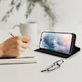 Miniatyrbillede 3 af 4: Cover til Samsung Galaxy A20e Case Kortholder Video Support Carbon Effect Sort Svart