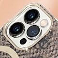 Pikkukuva 4 / 5: MagSafe Pack iPhone 14 Pro Max Pattern -kotelolle ja MagSafe Charger Guess Goldille Gul