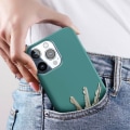 Pikkukuva 3 / 5: Kotelo iPhone 15 Pro Max -puhelimelle Puolijäykkä Soft-touch Fast Cover Tummanvihreä Grön