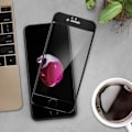 Pikkukuva 3 / 3: Näyttökalvo - AVIZAR - iPhone 7 ja 8 - 9H karkaistu lasi - Viistetty - Erittäin läpinäkyvä Transparent, svart