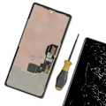 Pikkukuva 4 / 4: LCD-näyttö ja kosketuslasi Google Pixel 6a Relife Black -puhelimelle Svart
