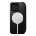 Miniatyrbild 2 av 4: Flip-fodral - Nomad - Folio Modern - Fullnarvsläder - MagSafe-kompatibel - iPhone 15 Pro Svart