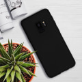 Miniatyrbild 4 av 4: Baksida - Samsung - Galaxy S9 - Silikon gel - Repeller - Matt svart matte svart