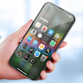 Miniatyrbillede 4 af 6: Hærdet glas - AVIZAR - iPhone 16 - 9H hårdhed - Fuld lim - 5D med sort applikator Svart