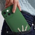 Miniatyrbild 3 av 6: Skal till iPhone 13 - AVIZAR - Matt silikon - Förstärkt kameraskydd - Grön Grön