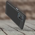 Pikkukuva 4 / 4: LG K62 - K52 Soft Case Hiilivahvistetut kulmat Harjattu Effect Black