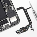 Miniatyrbillede 4 af 4: Lightning-opladningsstik - RELIFE - iPhone 13 Pro Max - Integreret mikrofon - Grøn farve - Kablet Grön