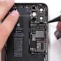 Pikkukuva 4 / 5: Apple iPhone 11 Pro ja 11 Pro Max takakameran valokuvatunnistinmoduuli