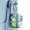 Miniatyrbild 3 av 5: Coque för AirPods 3 med Karbinhake, Delikat Blommönster Guess Flerfärgad Flerfärgad