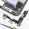 Pikkukuva 4 / 4: Lightning latausliitin Apple iPhone 14 Plus Relife Lavender -puhelimelle Lila