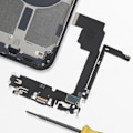 Pikkukuva 4 / 4: Latausliitin - AVIZAR - iPhone 15 Pro Max - USB C - Mikrofoni - Kuningas Sininen Titani Blå