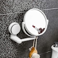 Miniatyrbild 1 av 5: Sugpropp Väggspegel Badrumsspegel Sminkspegel Väggmonterad Spegel 360 Justerbar Dubbelsidig Förstoringsspegel Bordspegel Sminkbordsspegel Ze