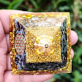 Miniatyrbild 8 av 8: Kristallpyramid Ornament Ametist Peridot Pyramid Energi Generator Pyramid Reiki Balansering Skydd Meditation Hantverk Dekor