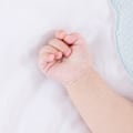 Miniatyrbillede 6 af 8: Baby Shaping Pillow Forhindre Fladt Hoved Bjørn Form Memory Skum Fugttransporterende 3D Ammepude Blå