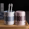 Pikkukuva 3 / 5: Kaksivärinen hammasharjamuki, sarjakuvahahmo pieni hirviö -design (vaaleanpunainen, violetti ja harmaanvalkoinen)
