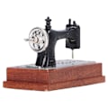 Pikkukuva 4 / 8: Nukkekodin ompelukone 1:12 Miniatyyri Retro Nukkekodin ompelukone Koti Elämä Kohtaus Lahja Nukkekoti Koriste