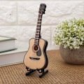 Miniatyrbillede 4 af 8: Miniature træguitar Model Display Mini Ornaments Craft Home Decor (16cm)